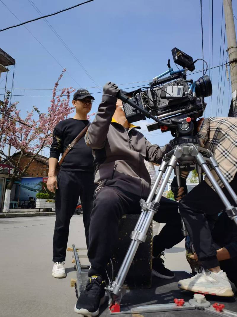 浏阳市广告片拍摄：快消品牌爆款之选，网感内容适配社媒传播！